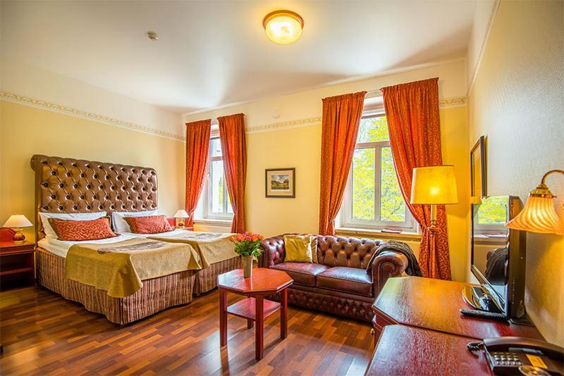 Hotel Astor فآسا المظهر الخارجي الصورة